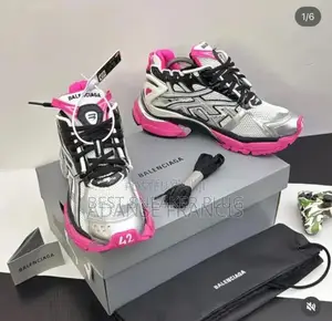Balenciaga Track