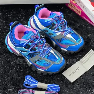 Balenciaga Track