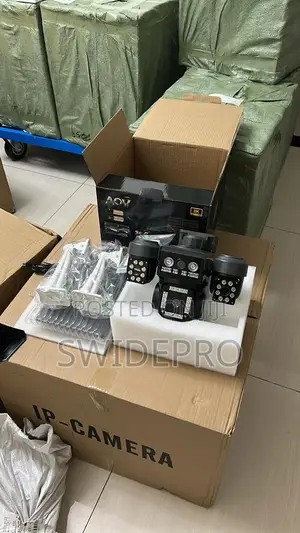 4 Lens Aov 4g Sim Solar Powered CCTV