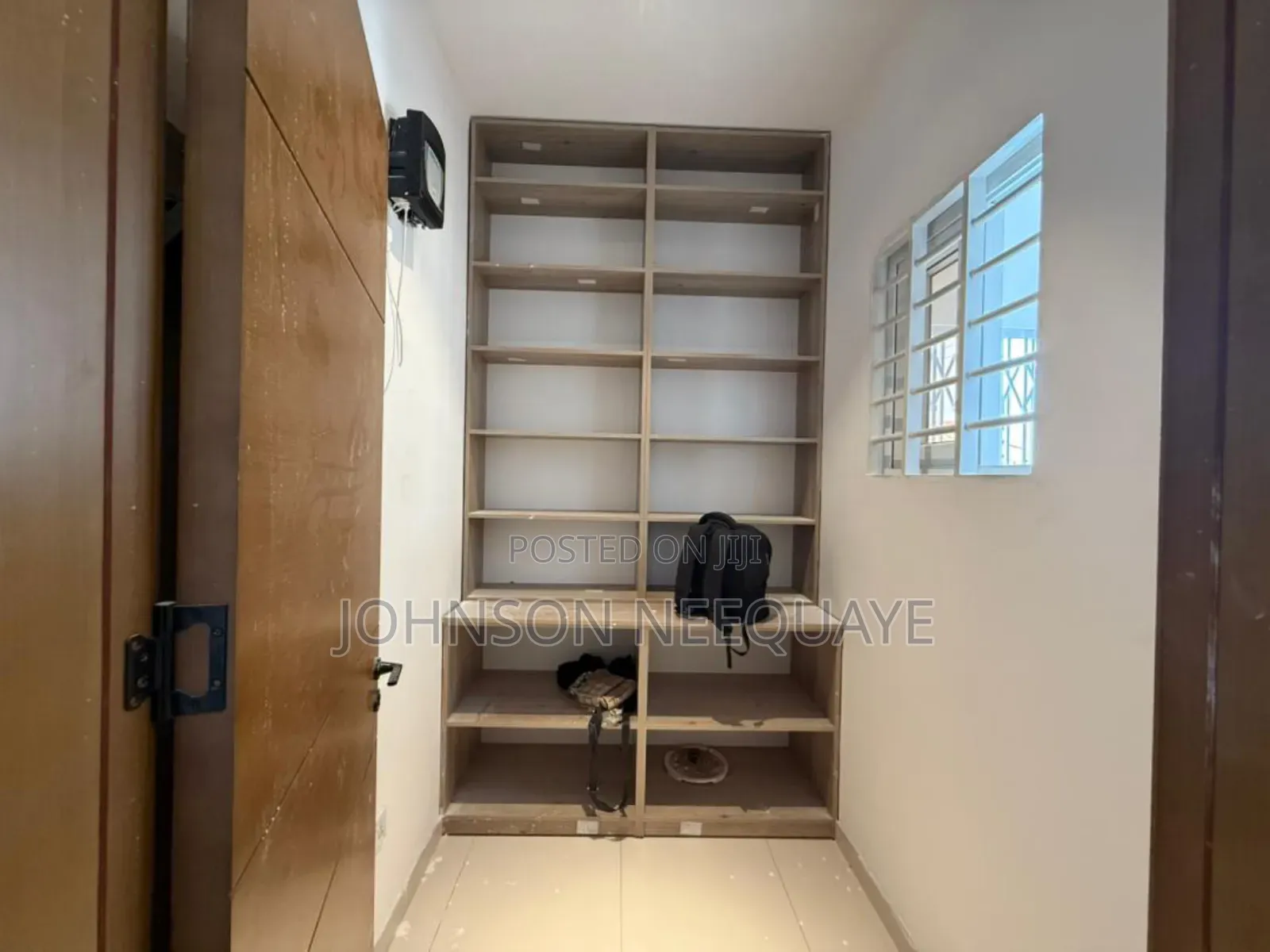 4bdrm House in Sakumono for sale