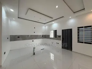 3bdrm House in Sakumono for sale