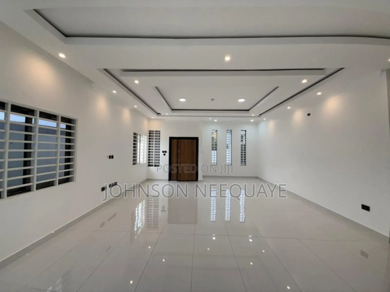 3bdrm House in Sakumono for sale