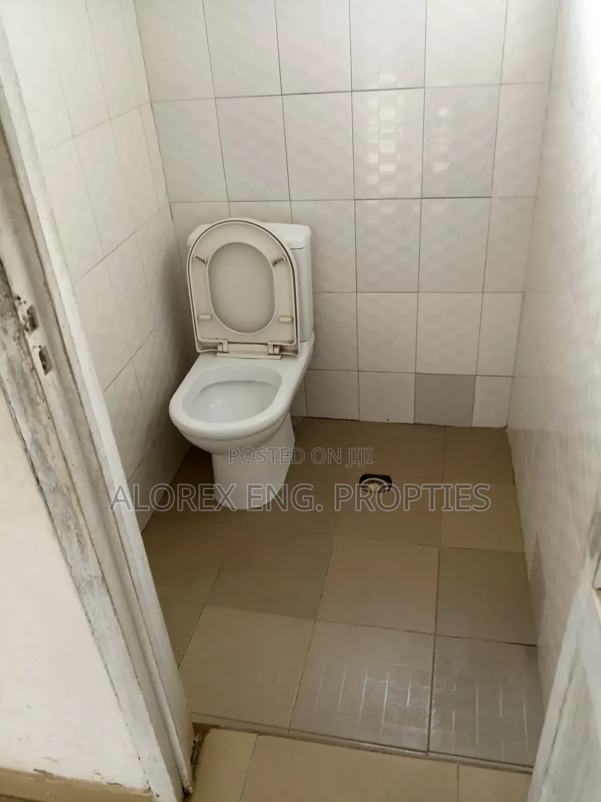 1bdrm Apartment in Amanfro, Adenta for rent