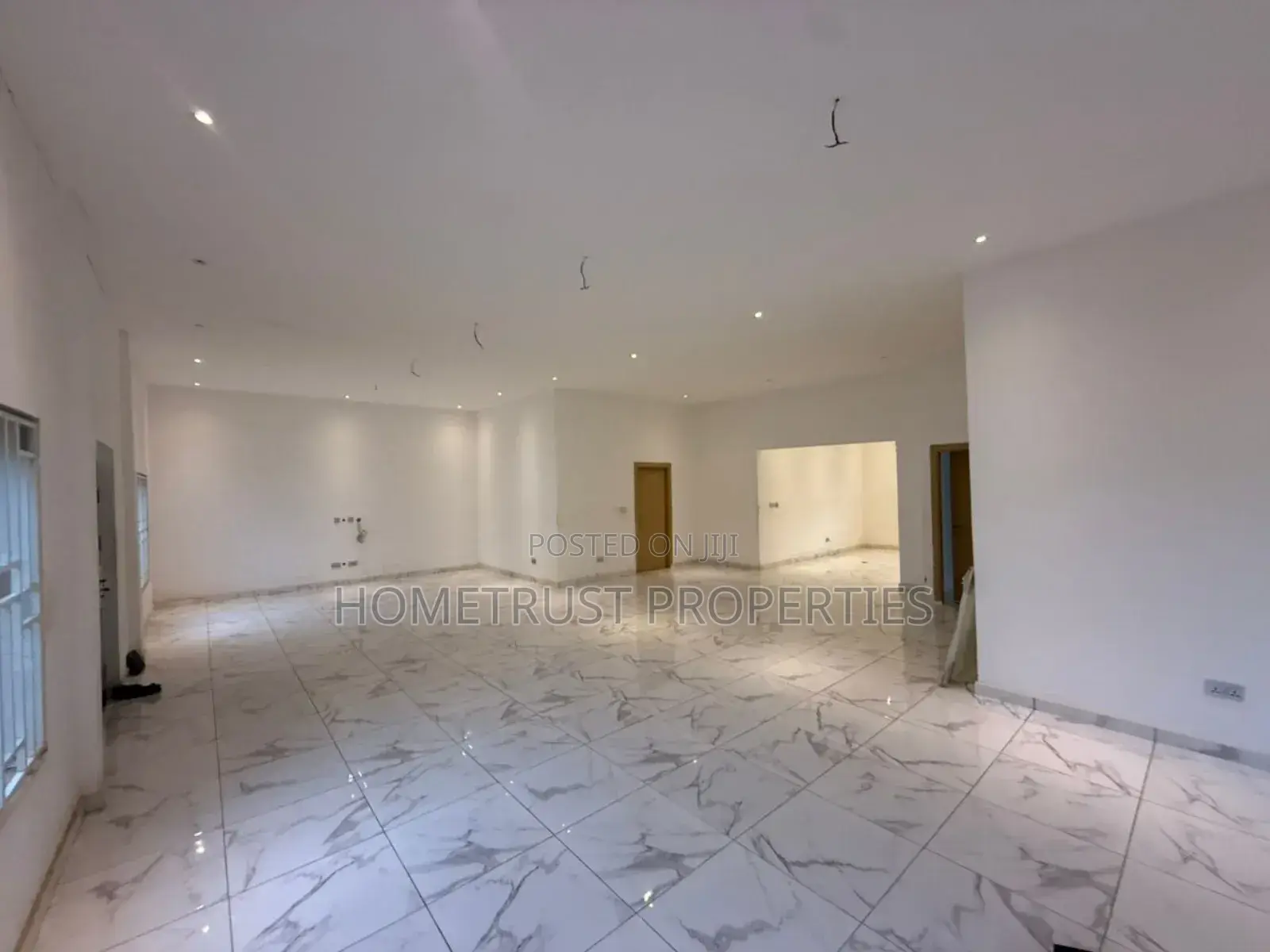 4bdrm Duplex in Hometrust Properties, Nmai-Dzorn for sale
