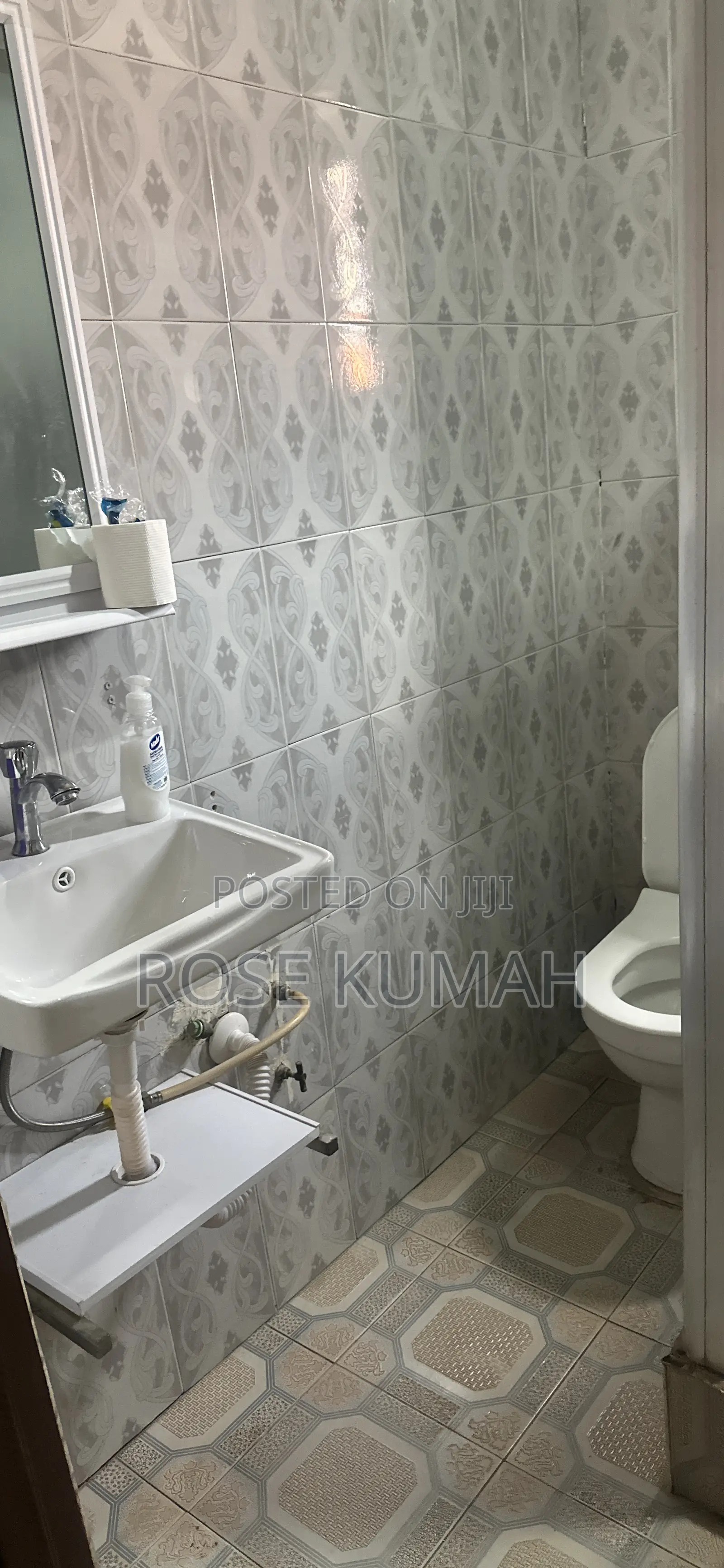 1bdrm Apartment in R 2 Agency, Boundary Road Area for rent