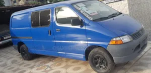 Toyota HiAce 2012 Blue