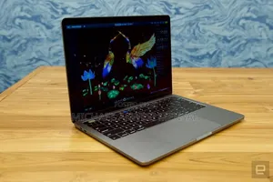 Laptop Apple MacBook Pro 2019 8GB Intel Core i5 SSD 256GB