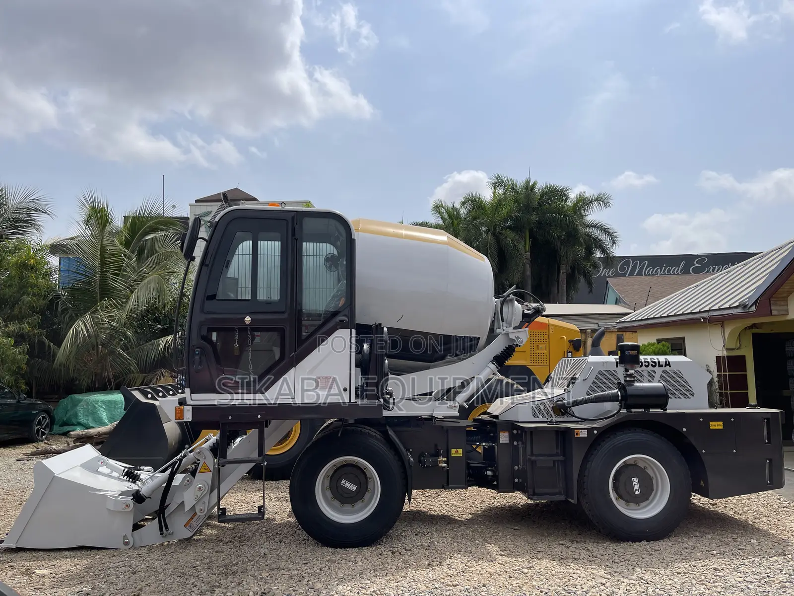 F-Man Self-Loading Concrete Mixer (2025 Model)
