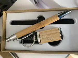 Wooden Pen With Key Ring Set in a Box