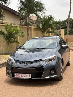 Toyota Corolla LE Eco 4dr Sedan (1.8L 4cyl CVT) 2015 Gray