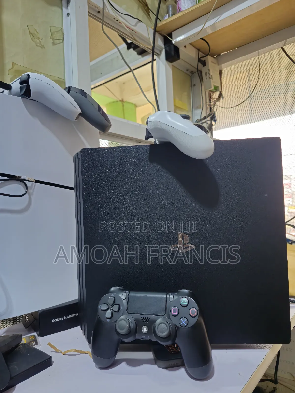 Play Station 4 Pro
