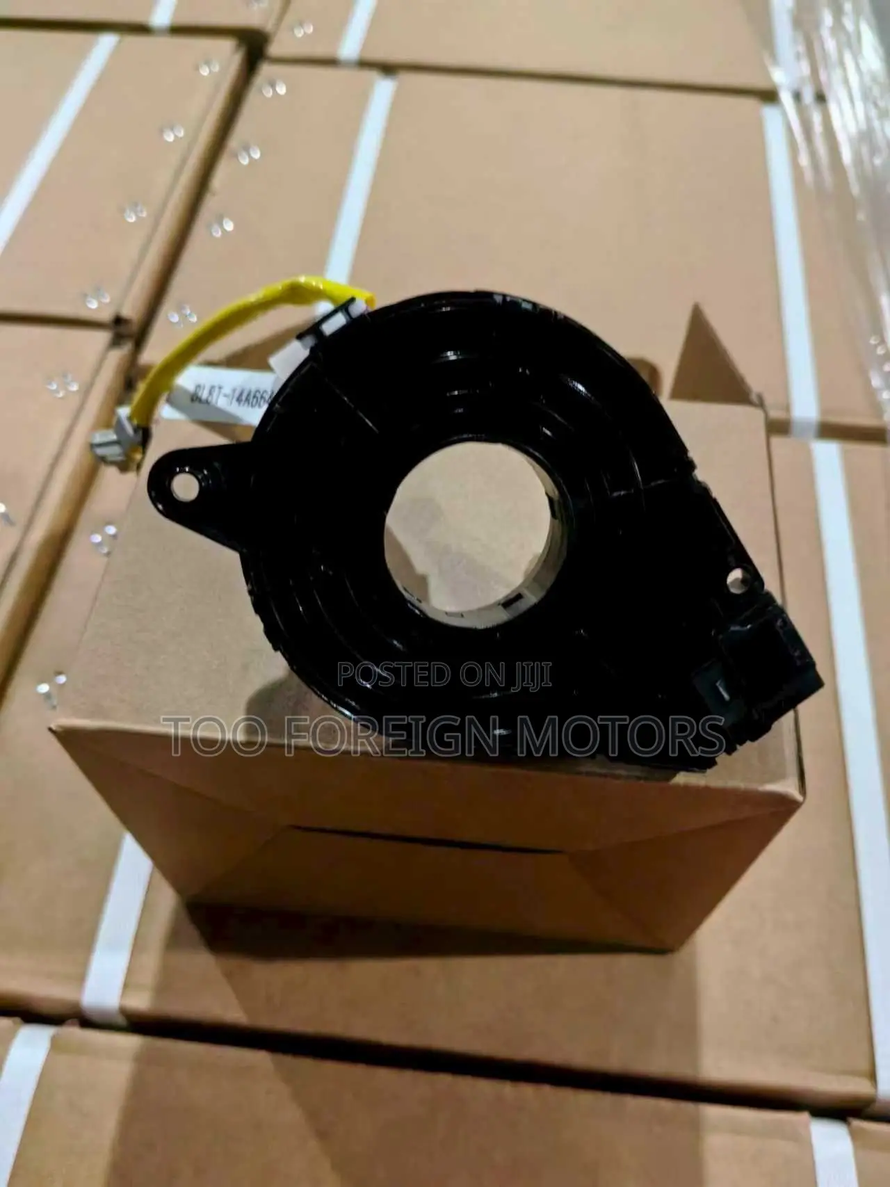 Ford Escape and Mazda Tribute Horn Plate