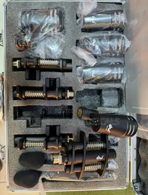 Dw 7-Piece Drum Microphone Kit.