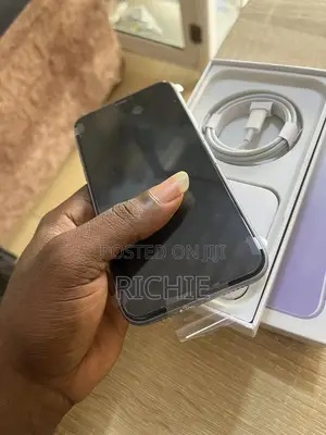 New Apple iPhone 11 128 GB Purple