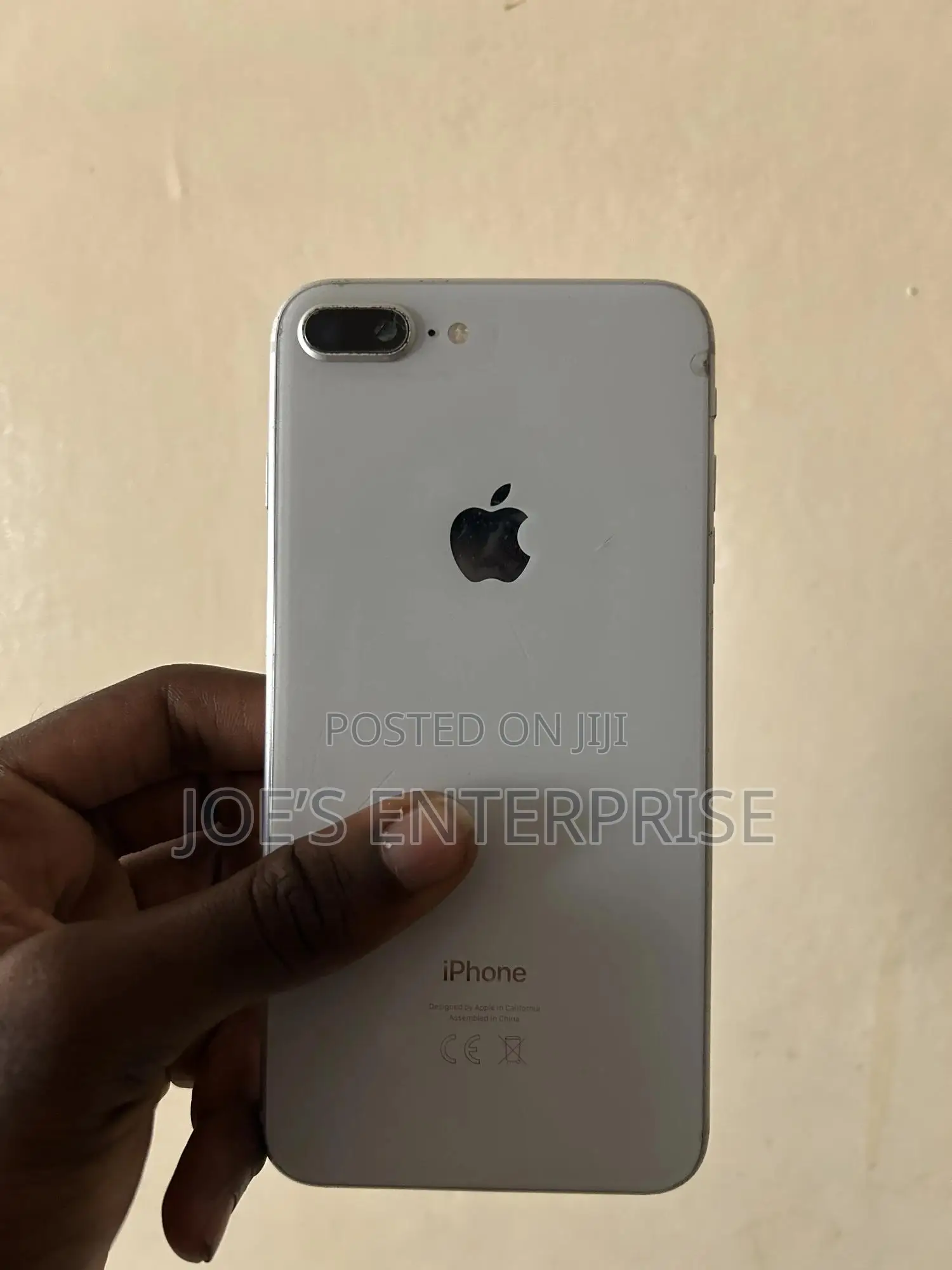 Apple iPhone 8 Plus 64 GB White