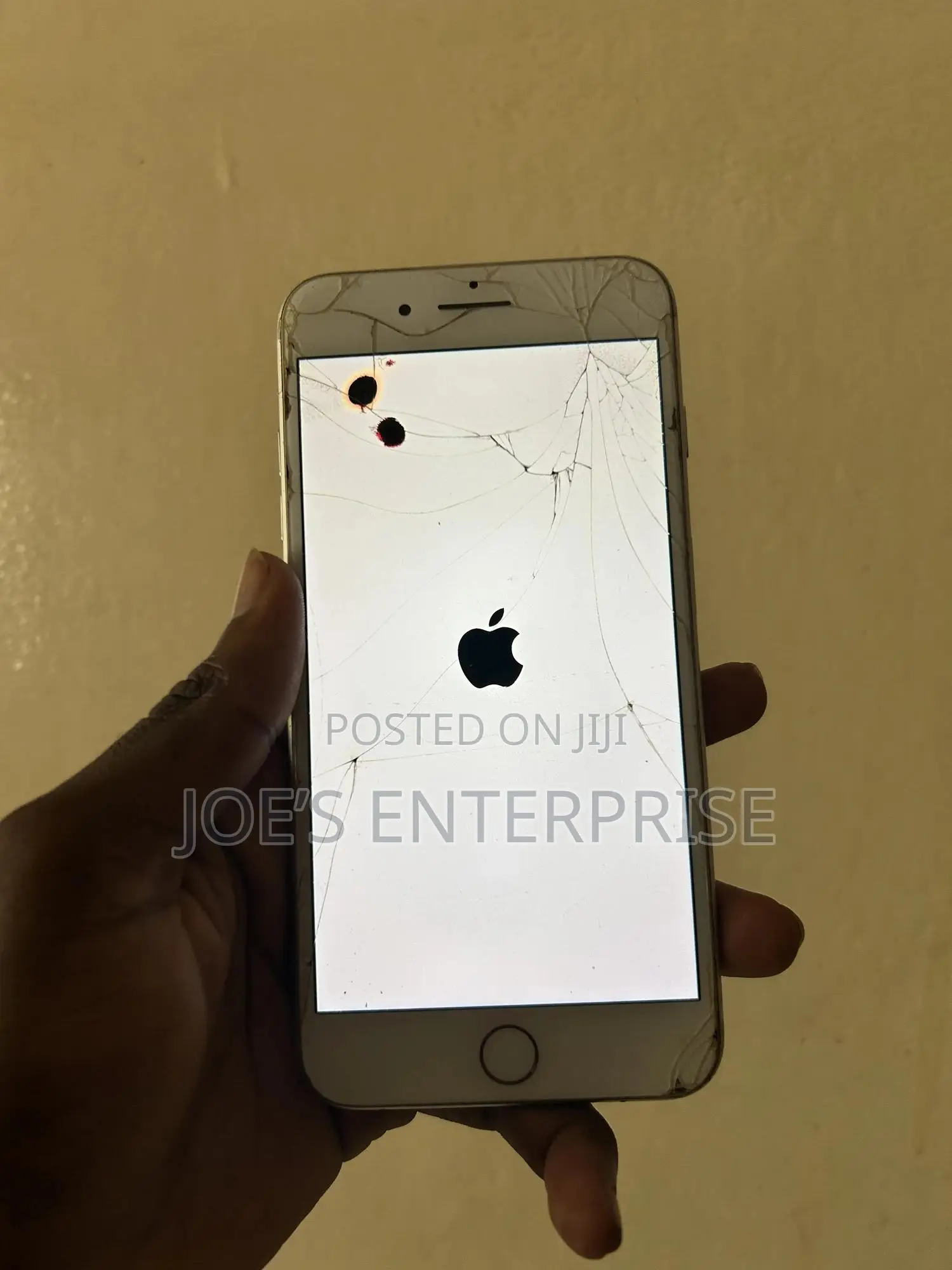 Apple iPhone 8 Plus 64 GB White