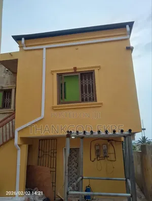 Rain Gutter and Pipe Accessorie