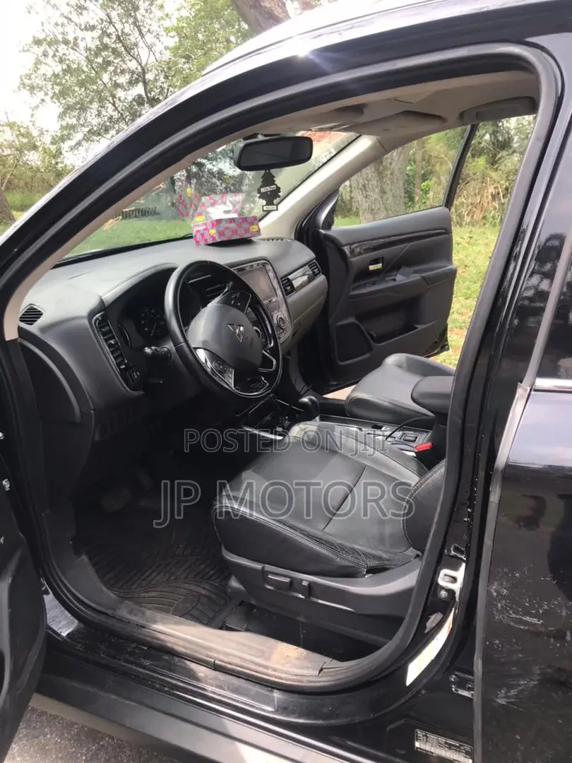 Mitsubishi Outlander SEL AWC 2017 Black