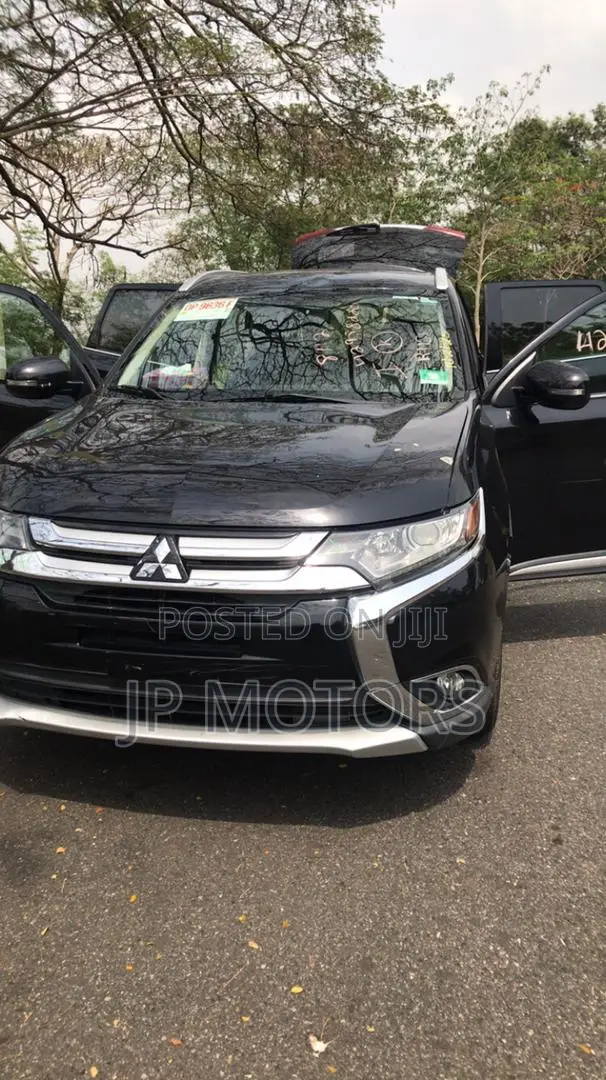 Mitsubishi Outlander SEL AWC 2017 Black
