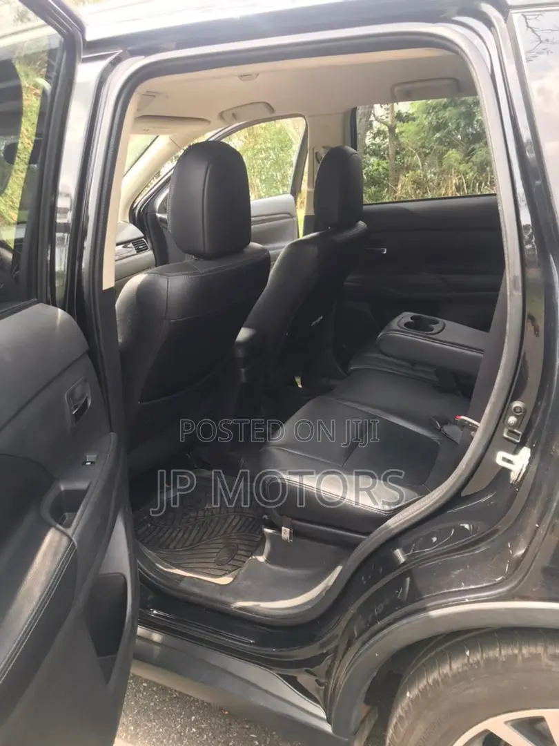 Mitsubishi Outlander SEL AWC 2017 Black