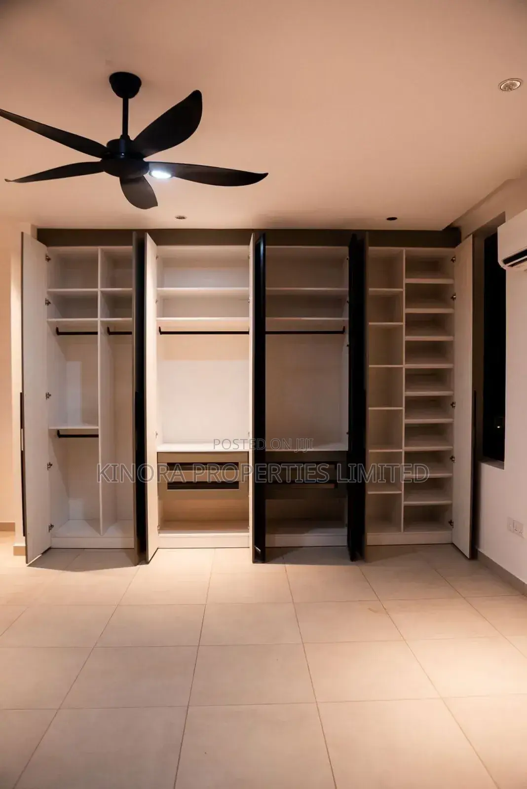 4bdrm Duplex in School Junction for sale