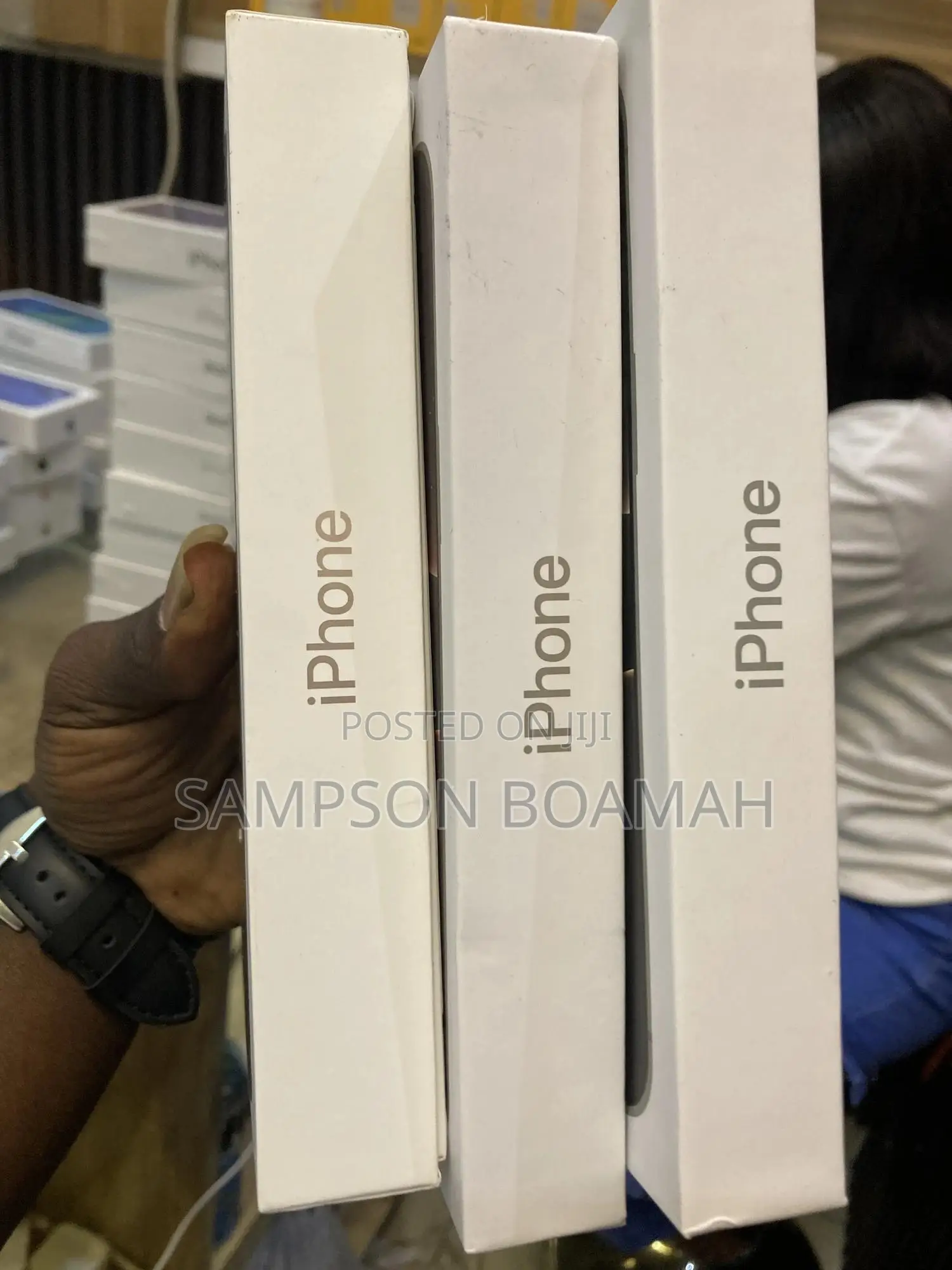 New Apple iPhone 16 Pro Max 256 GB Black