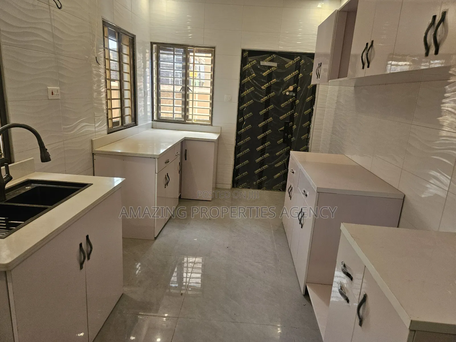 4bdrm House in Spintex Road Coastal, Baatsona Total for rent