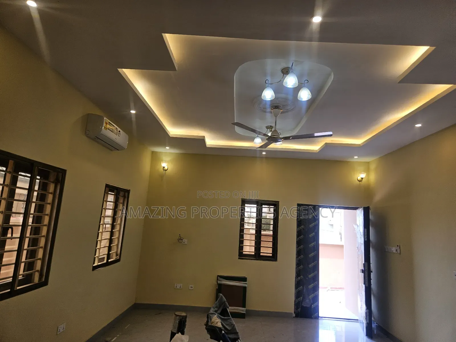 4bdrm House in Spintex Road Coastal, Baatsona Total for rent