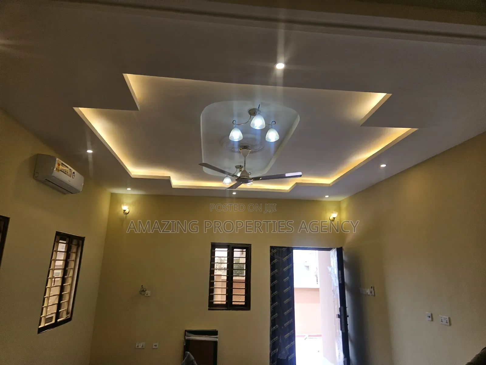 4bdrm House in Spintex Road Coastal, Baatsona Total for rent