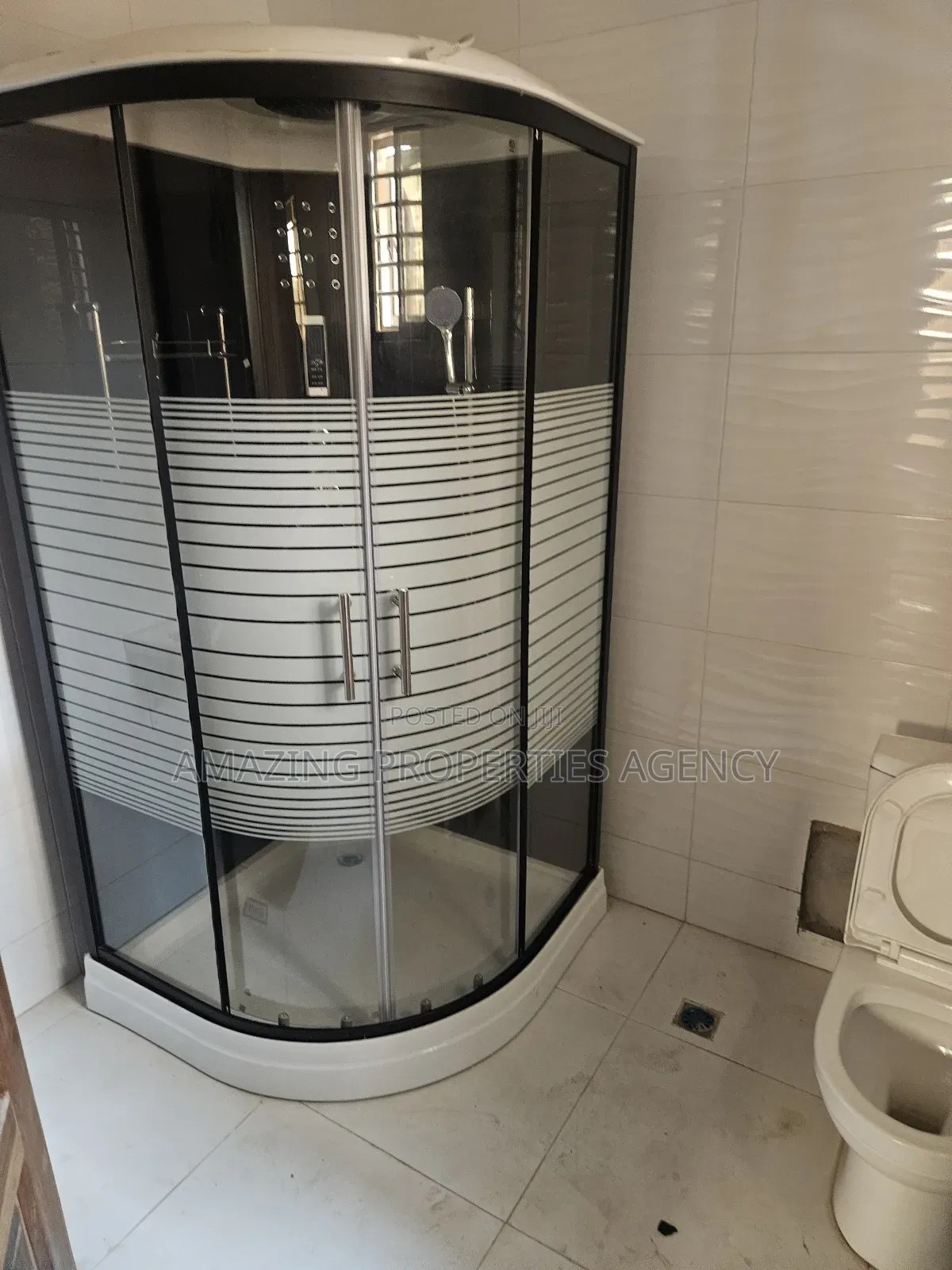 4bdrm House in Spintex Road Coastal, Baatsona Total for rent