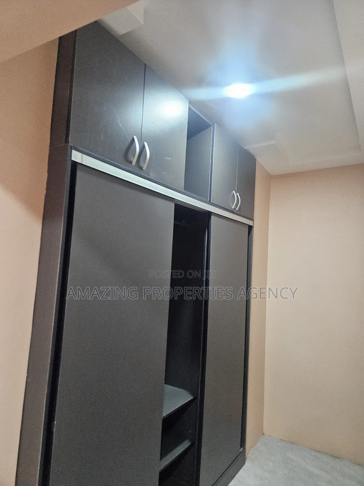 4bdrm House in Spintex Road Coastal, Baatsona Total for rent