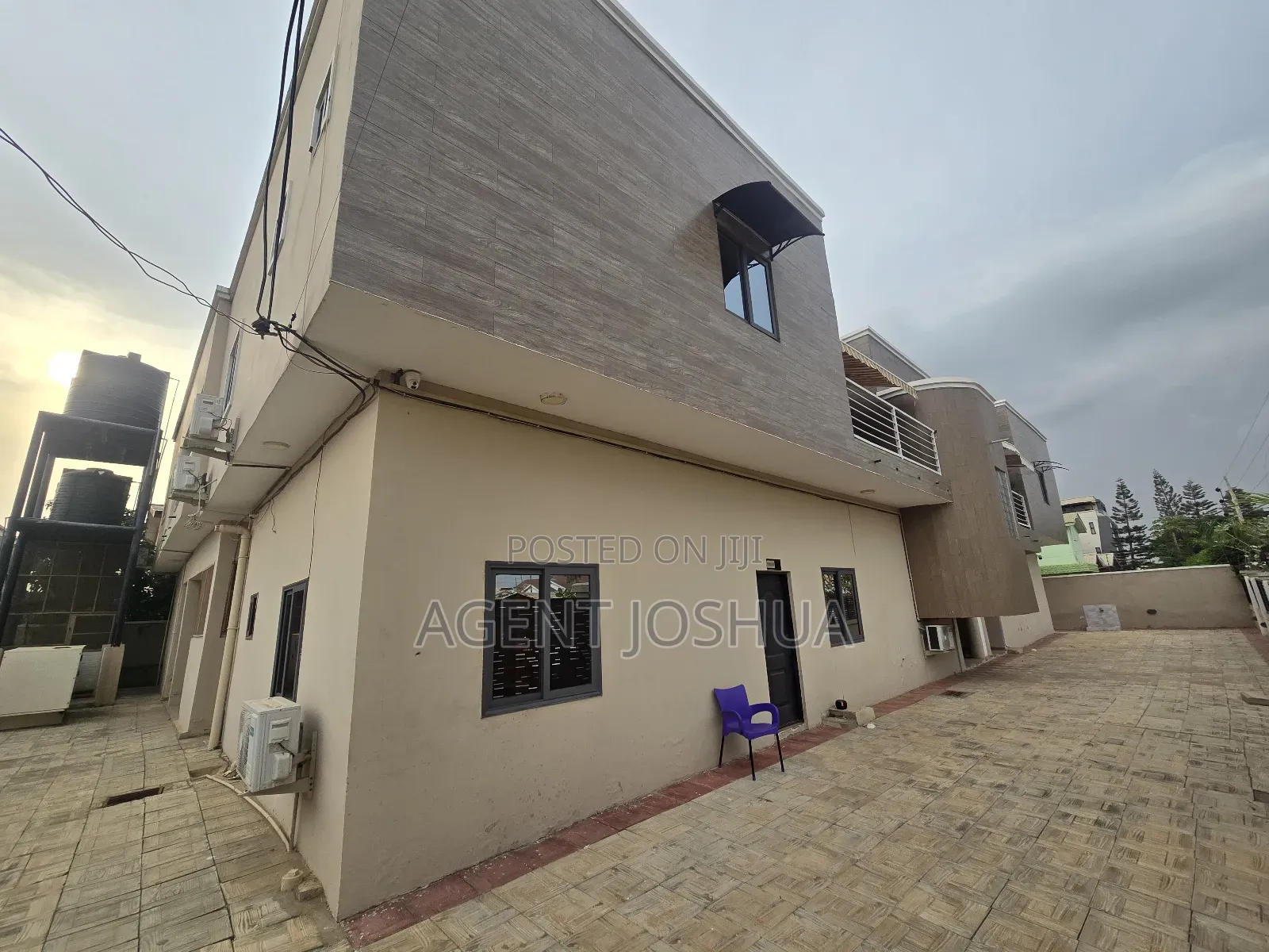 Furnished 3bdrm Apartment in Luxury Spintex, Baatsona Total for rent