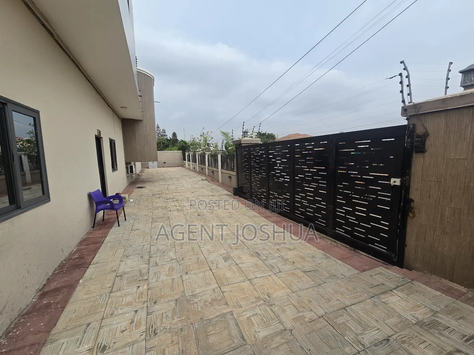 Furnished 3bdrm Apartment in Luxury Spintex, Baatsona Total for rent