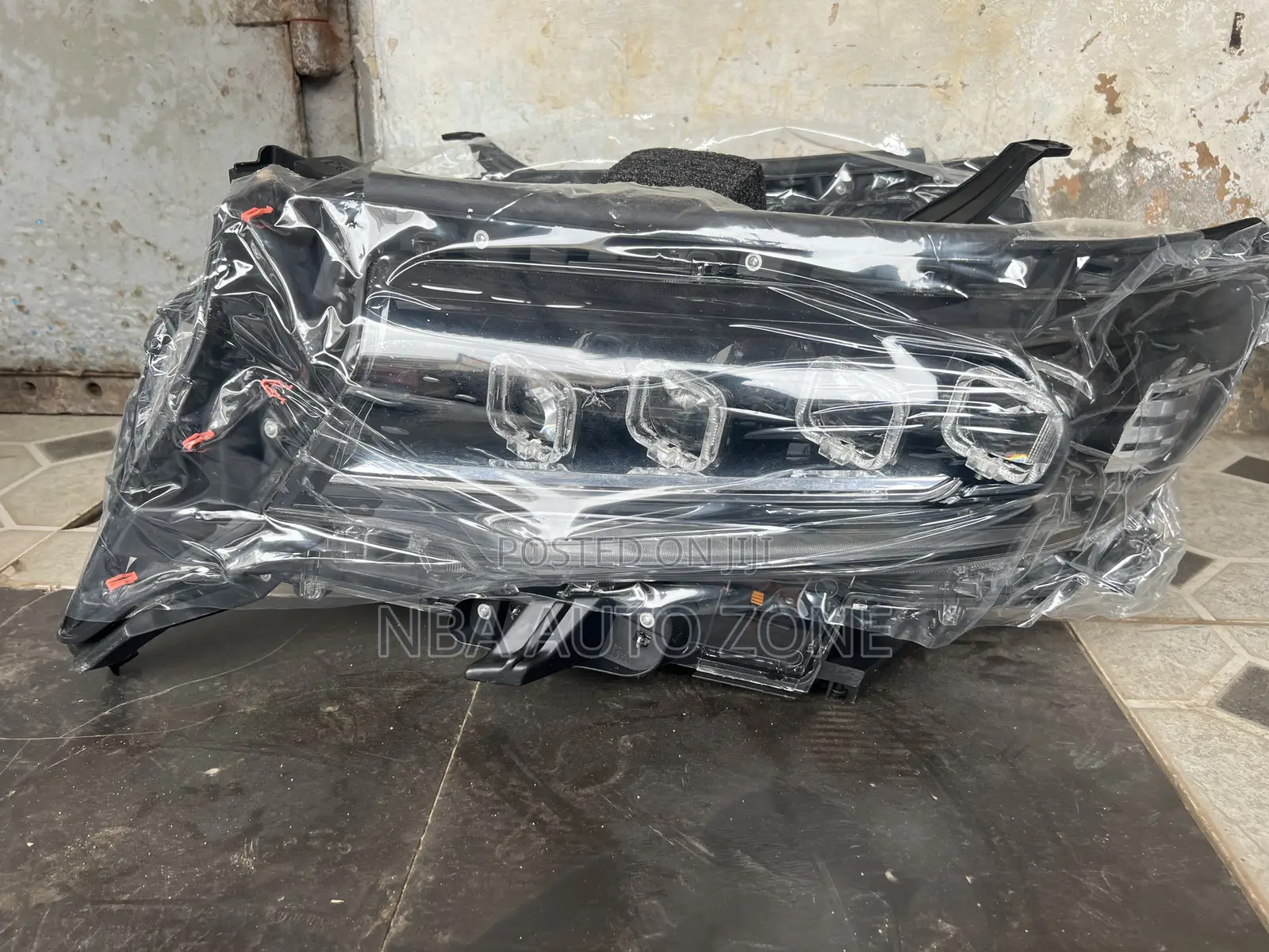 Toyota Land Cruiser Prado 2018-22 Bugatti Spec Head Light Pair