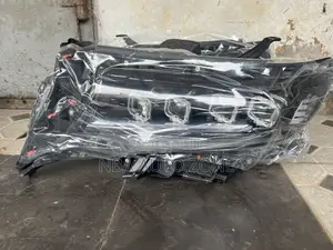 Toyota Land Cruiser Prado 2018-22 Bugatti Spec Head Light Pair