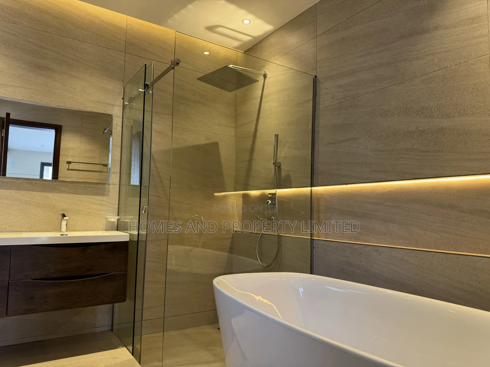 3bdrm House in Lashibi for rent