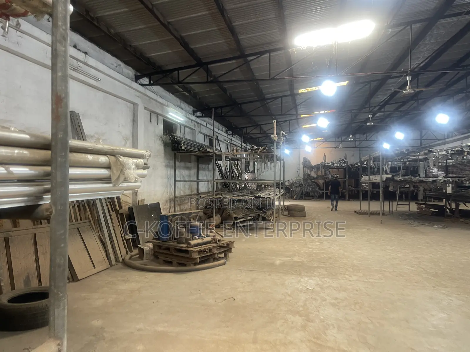 Prime Warehouse of 1800 SQM for Rent