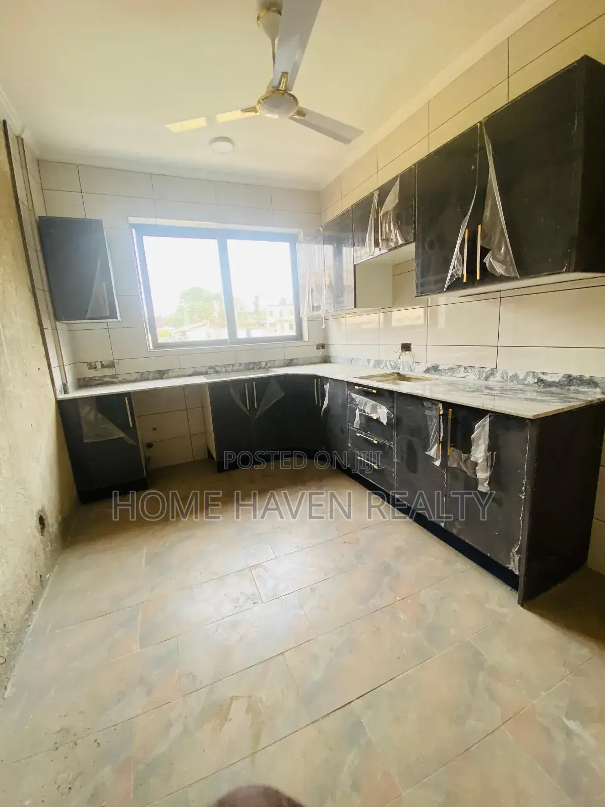 2bdrm Apartment in Tesano Estate, Police Station for rent
