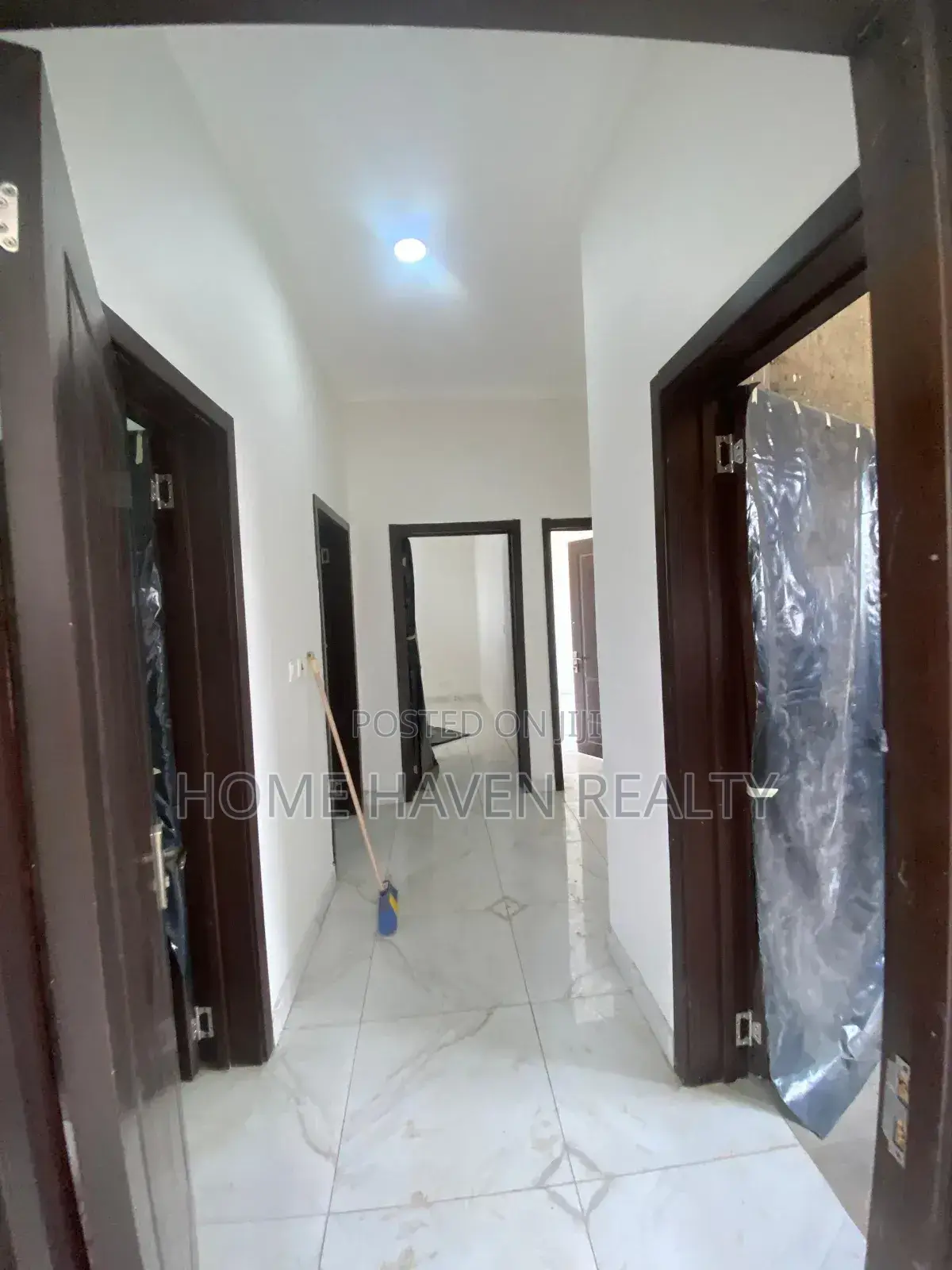 2bdrm Apartment in Tesano Estate, Police Station for rent