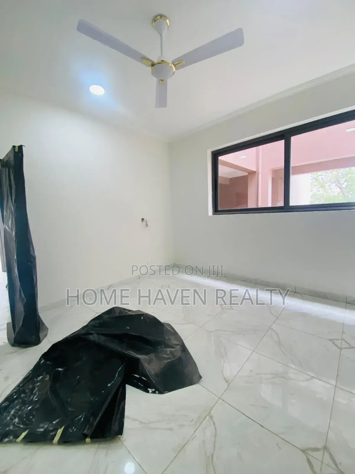 2bdrm Apartment in Tesano Estate, Police Station for rent