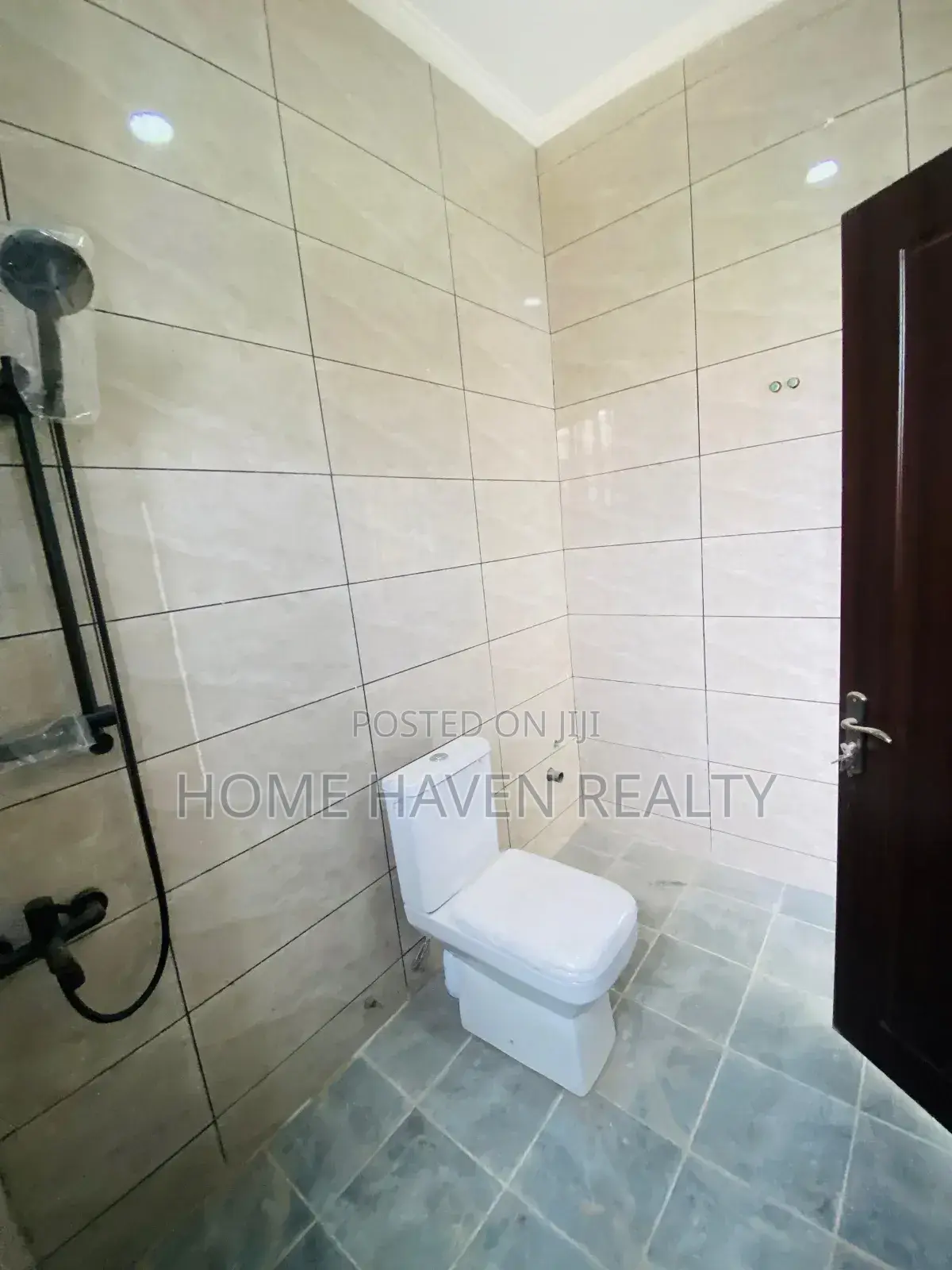 2bdrm Apartment in Tesano Estate, Police Station for rent
