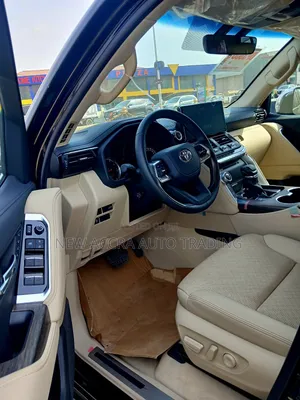 New Toyota Land Cruiser LC300 2024 Black