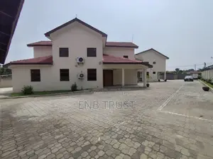 15bdrm Duplex in Roman Ridge, Prisons School Area for rent