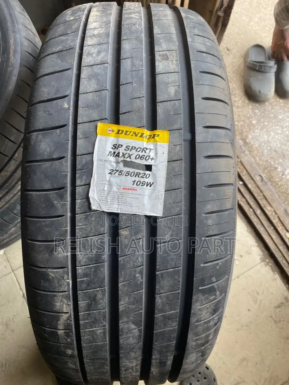 Original Dunlop 275/50 R20