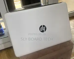 Laptop HP 17-3000 8GB Intel Core i3 HDD 1T