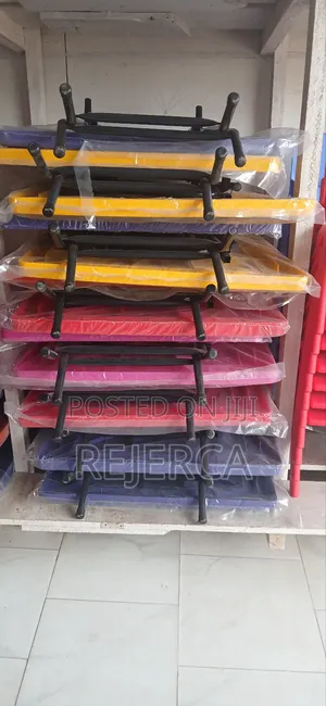 Foldable Plastic Table
