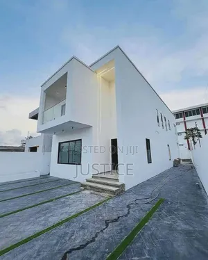 3bdrm Duplex in Botwe, East Legon for rent