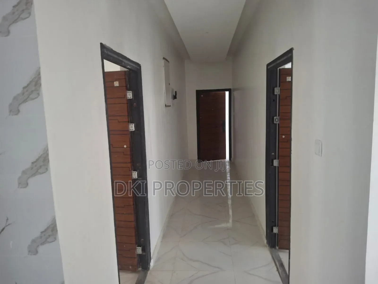 3bdrm House in Dki Properties, East Legon for sale