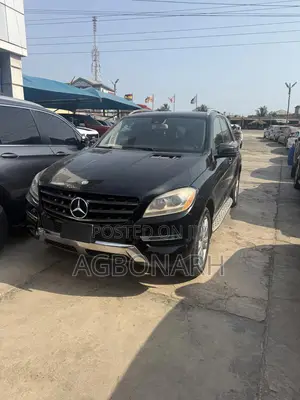 Mercedes-Benz M Class ML350 4MATIC 4dr SUV AWD (3.5L 6cyl 7A) 2015 Black