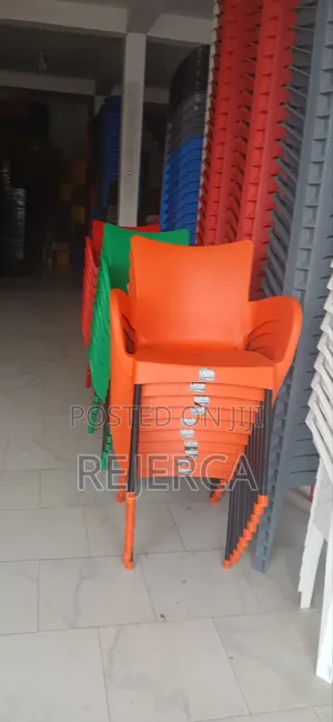 Affordable Plastic Chair